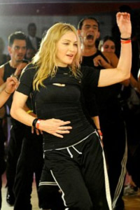 Madonna doing dance pilates Madonna doing dance pilates